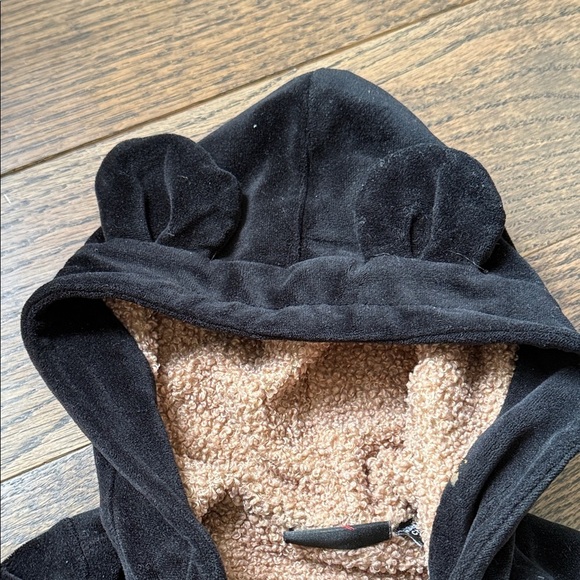 Rock Your Baby Black Hoodie with Gold Details and bear ears 12-18 months baby - Picture 9 of 10